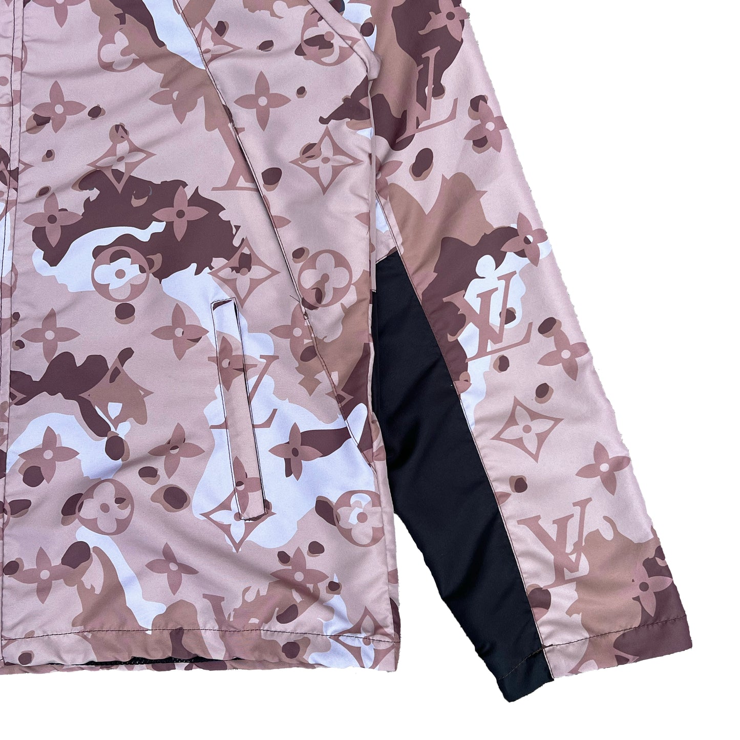 Sand Camo LV x TNF windbreaker (Size M)